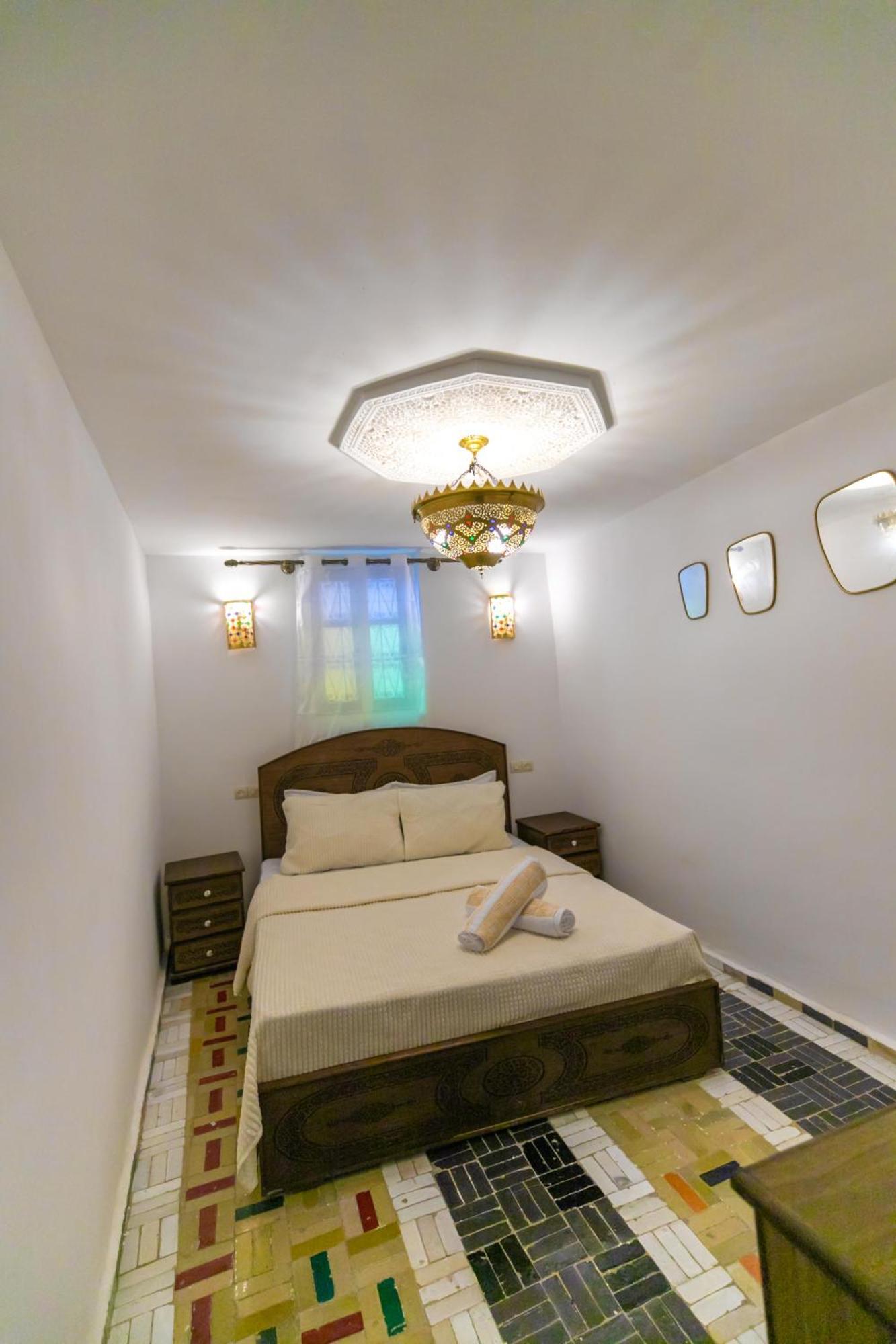 Riad Jnan Sbil Fes Luaran gambar