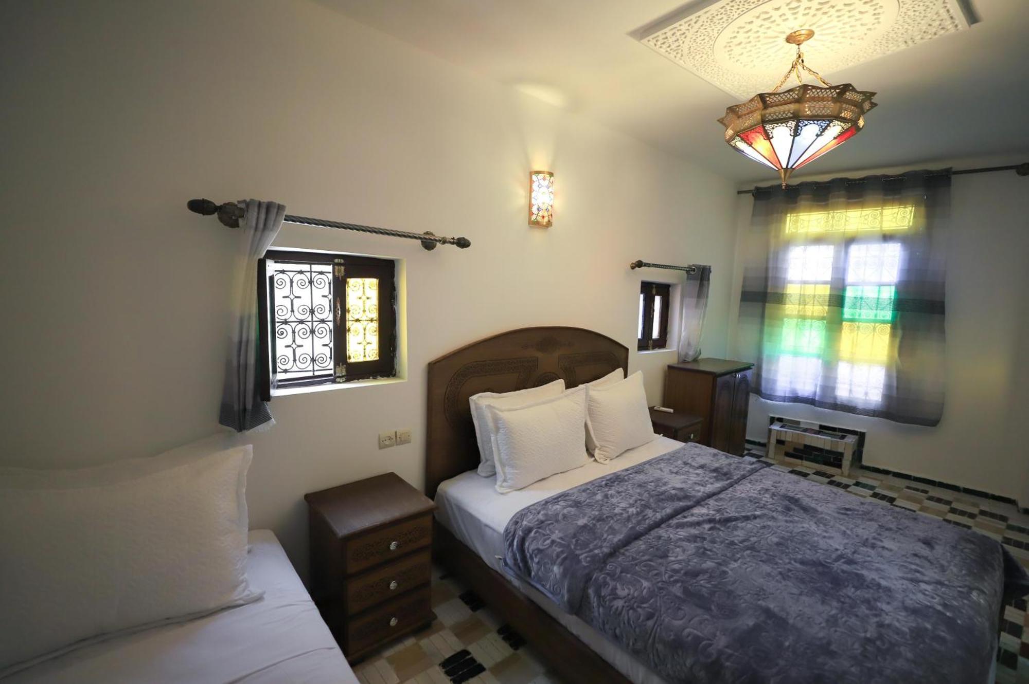 Riad Jnan Sbil Fes Luaran gambar