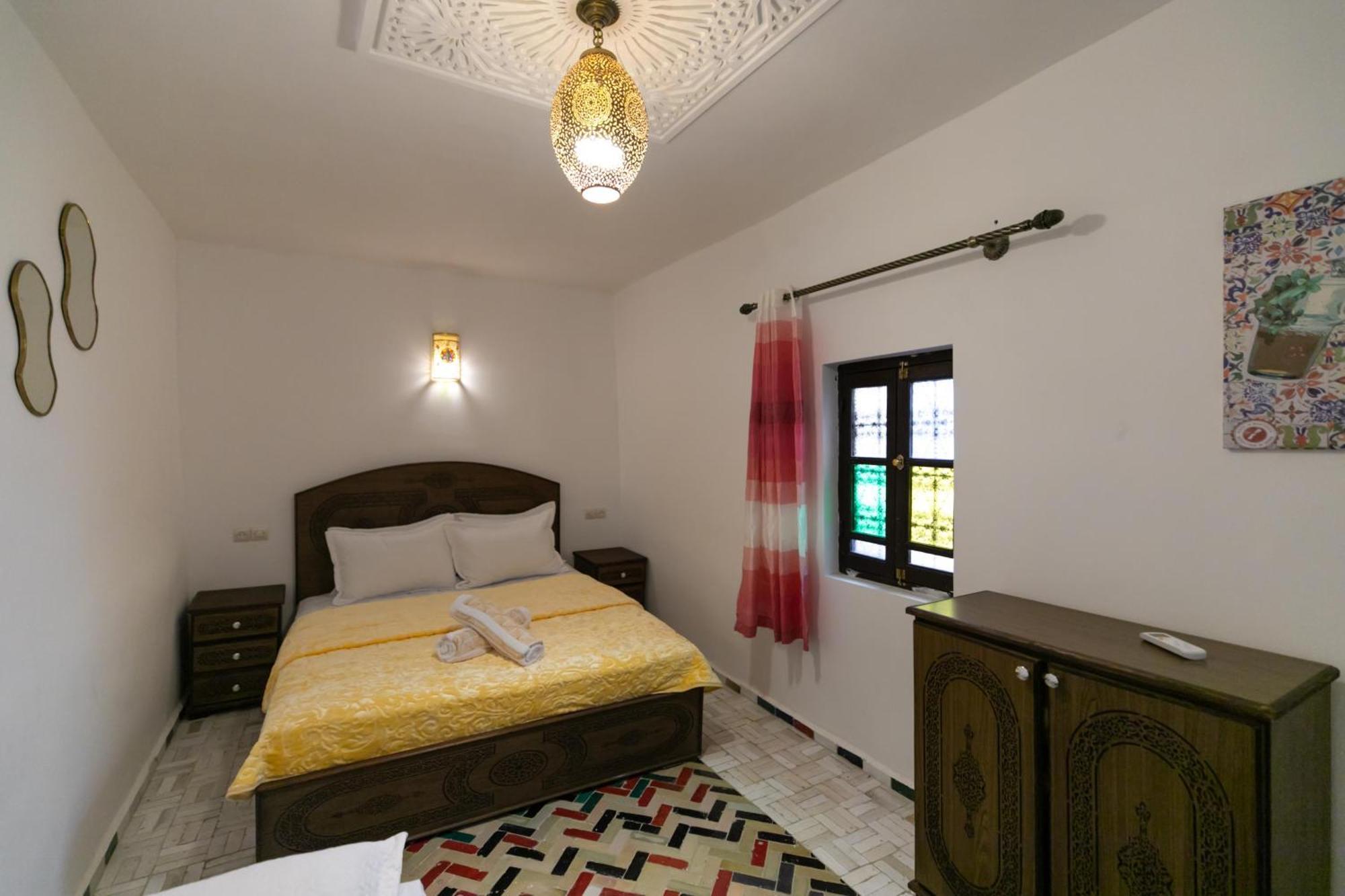 Riad Jnan Sbil Fes Luaran gambar