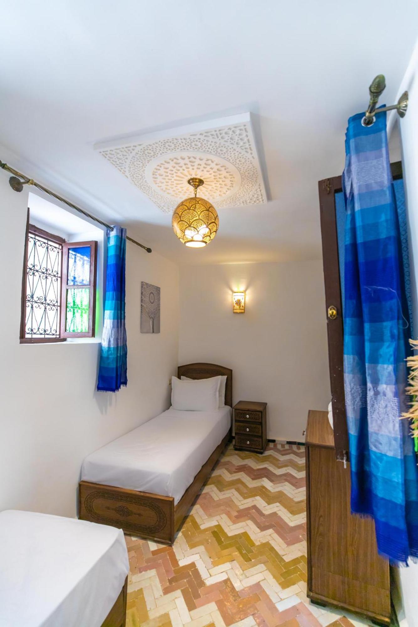 Riad Jnan Sbil Fes Luaran gambar