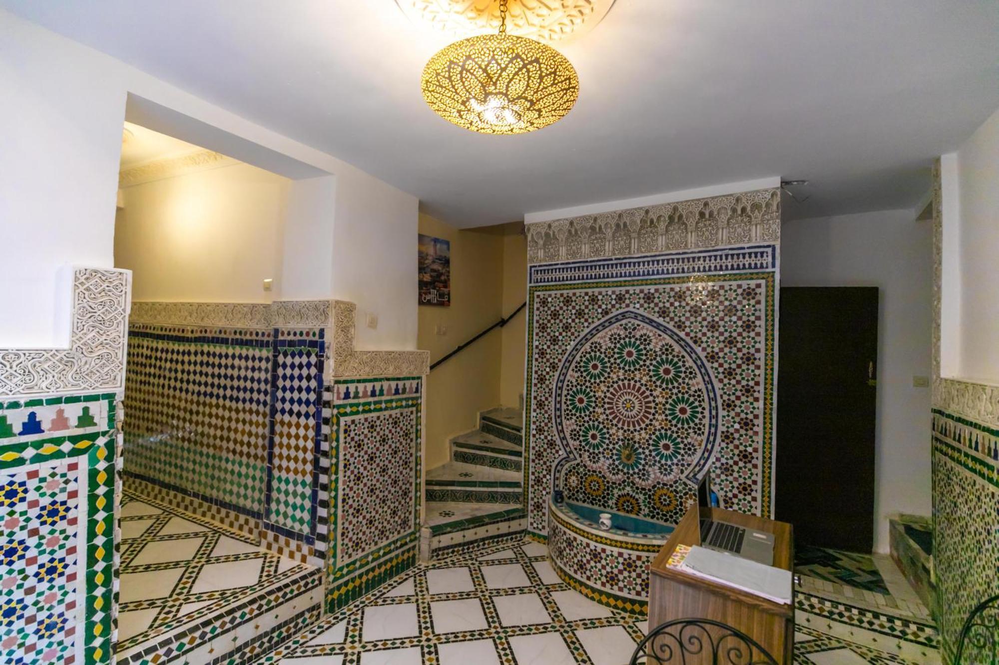 Riad Jnan Sbil Fes Luaran gambar